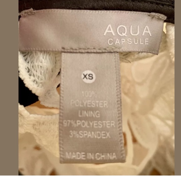 AQUA white lace overlay fit’n flare dress- XS - Picture 3 of 3